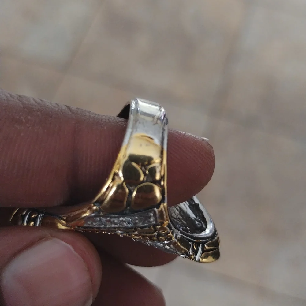 N/A costum jewelry